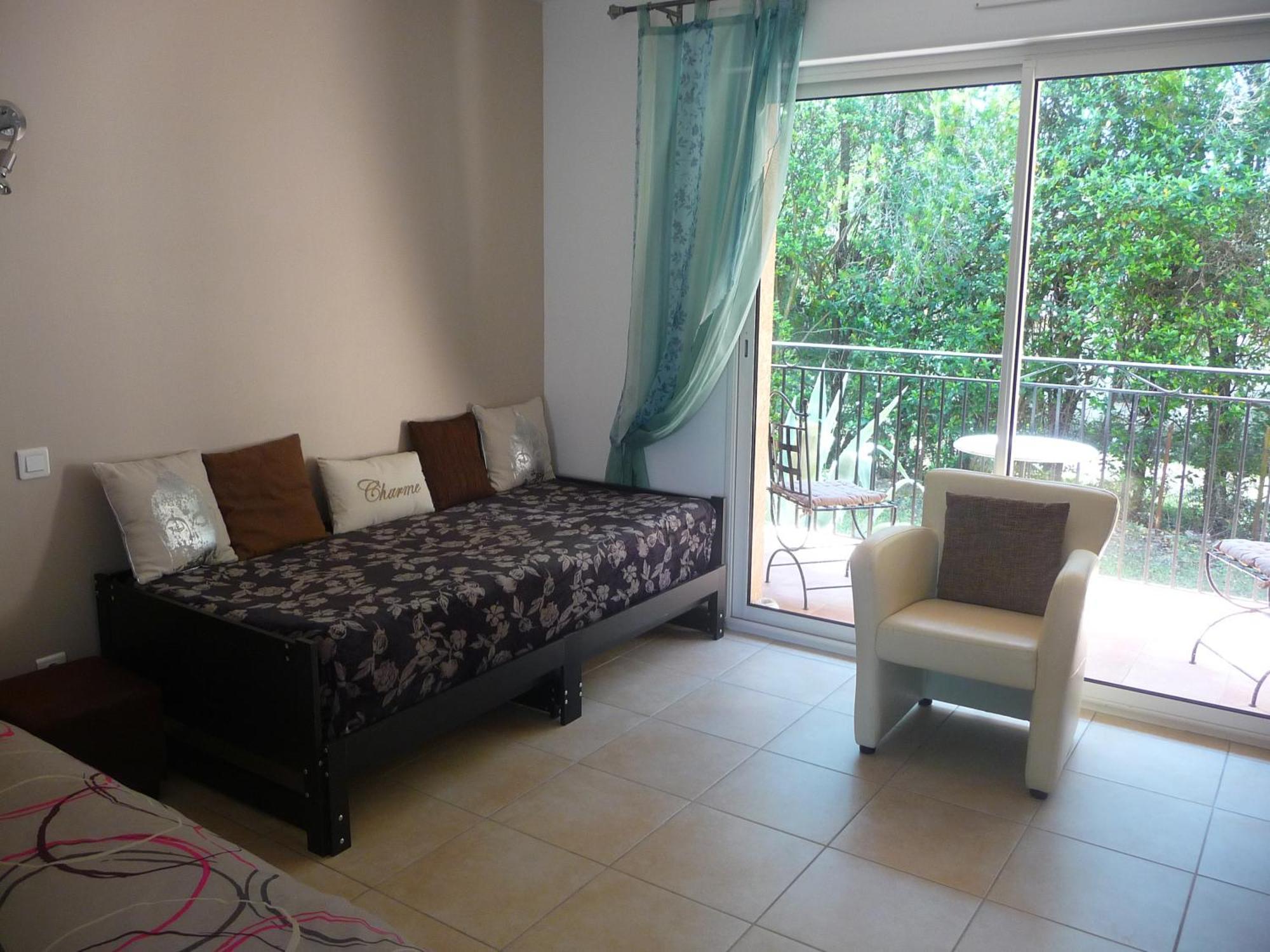 Villa des masques Aubais Chambre photo